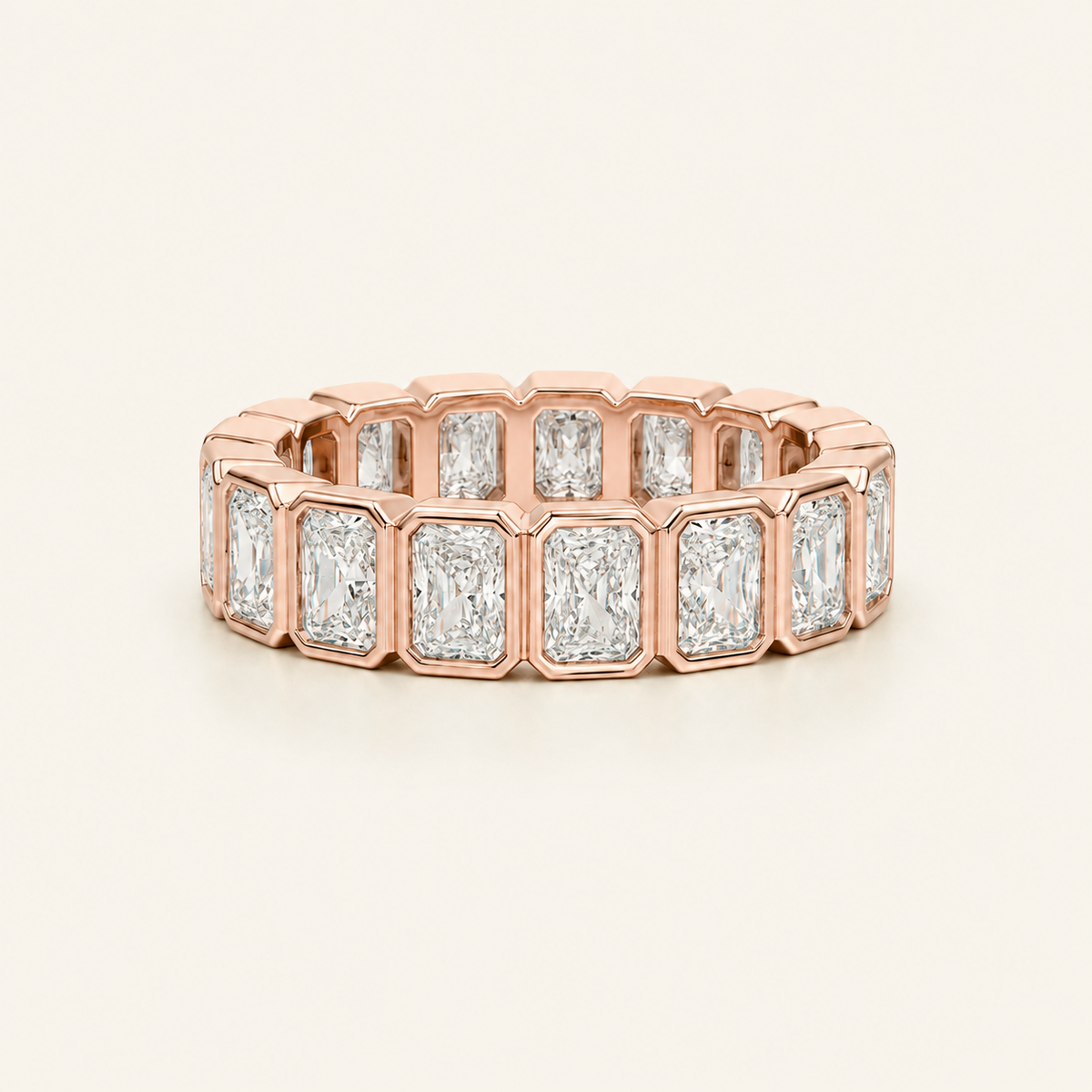 Argolla Suspiro — Eternidad en Bisel, Corte Radiante en oro rosado, vista frontal