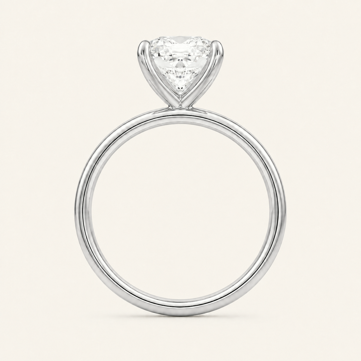 Anillo Solitario Clásico Diamante Cojín en oro blanco, vista de perfil