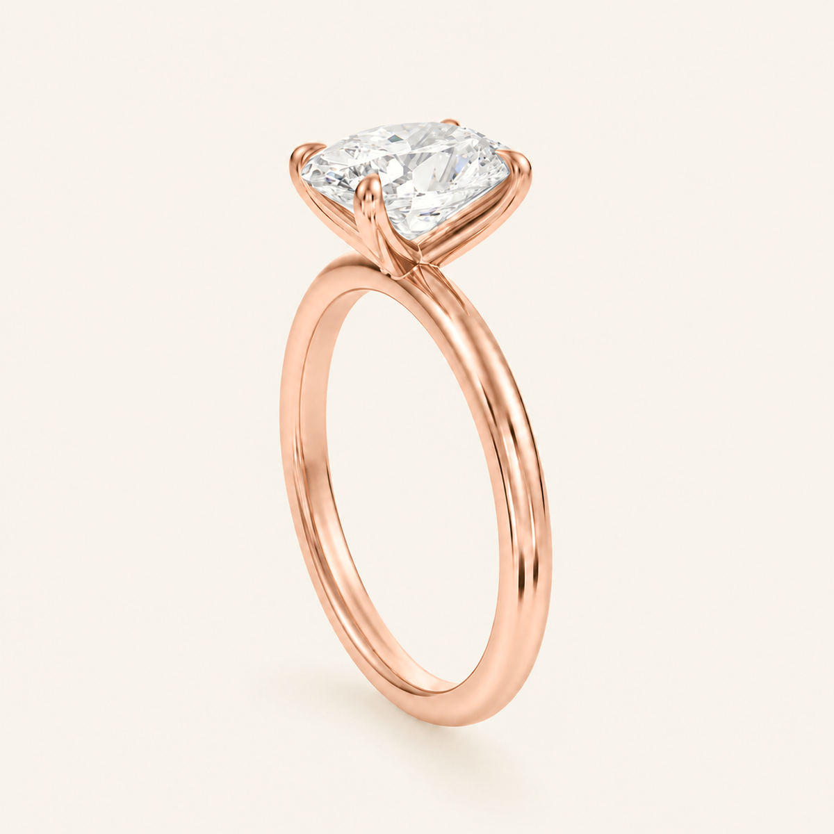 Anillo Solitario Clásico Diamante Óvalo en oro rosado, vista tres cuartos
