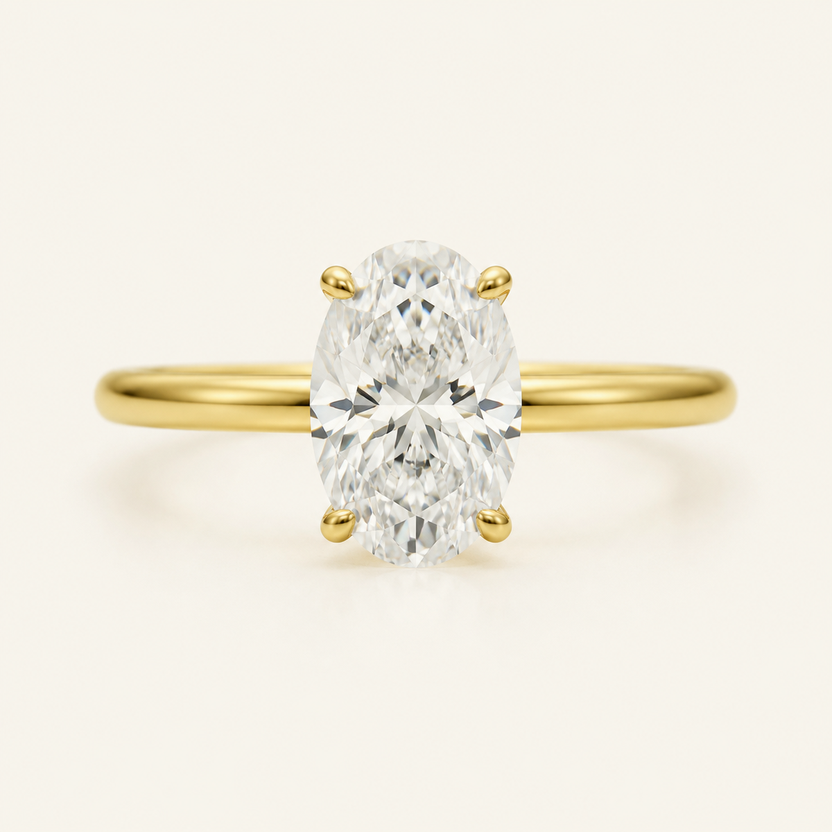 Anillo Solitario Clásico Diamante Óvalo en oro amarillo, vista frontal