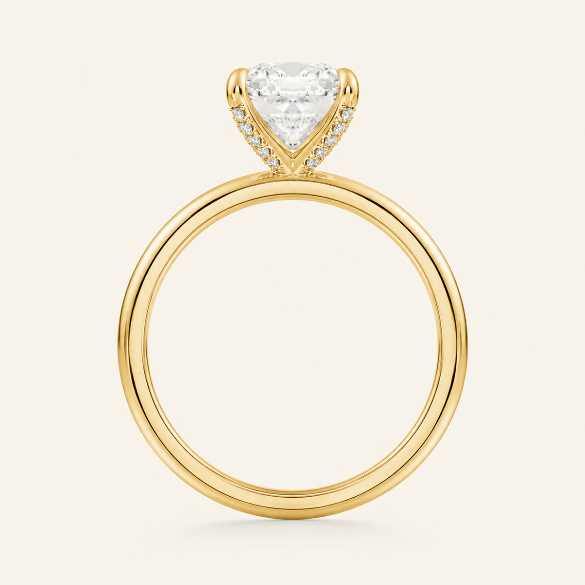 Anillo Pavé En Puntas Diamante Cojín en oro amarillo, vista de perfil