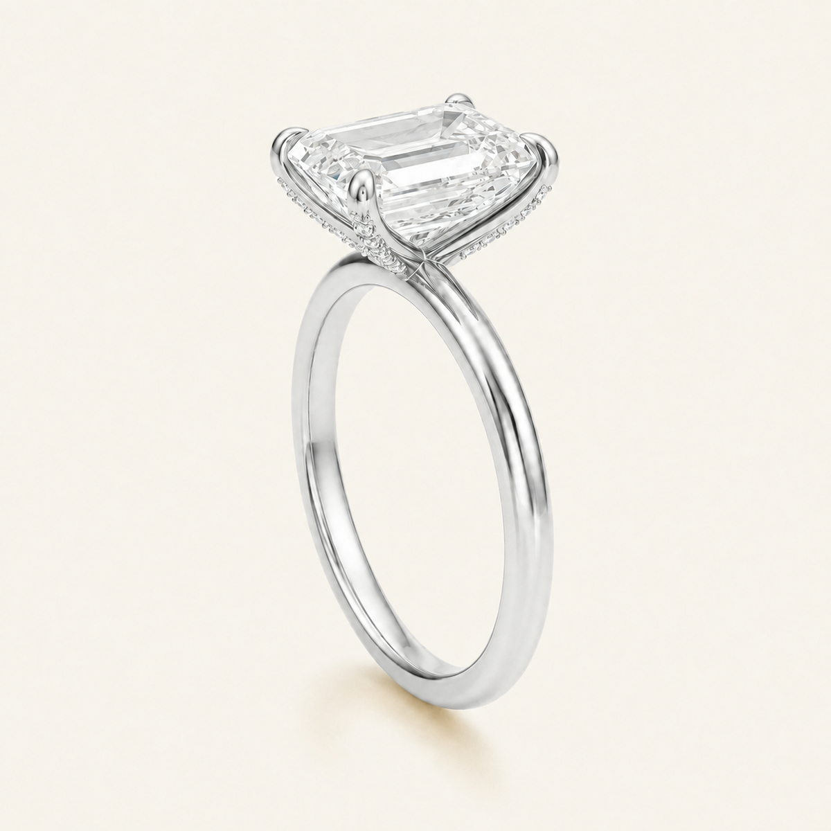 Anillo Pavé En Puntas Diamante Esmeralda en oro blanco, vista tres cuartos