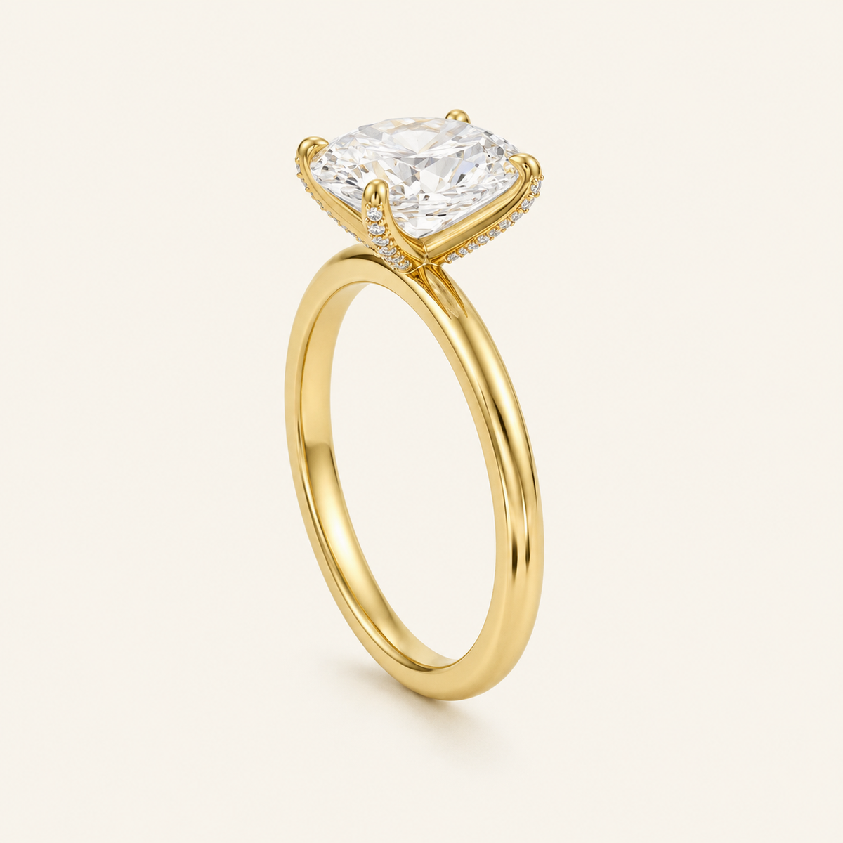 Anillo Pavé En Puntas Diamante Óvalo en oro amarillo, vista tres cuartos