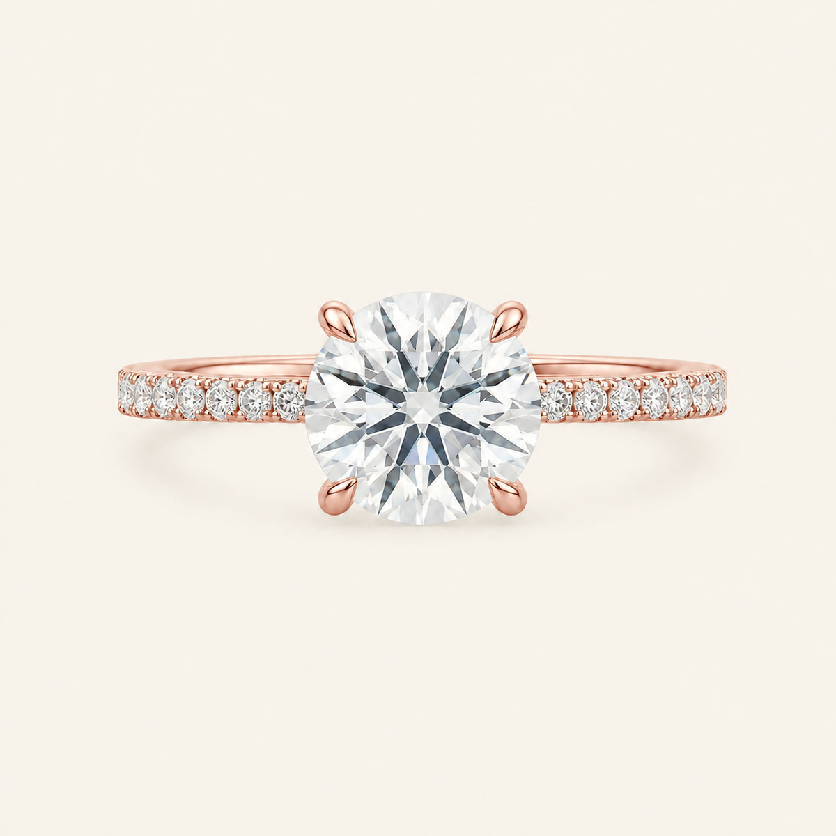 Anillo Pavé Moderno Diamante Redondo en oro rosado, vista frontal