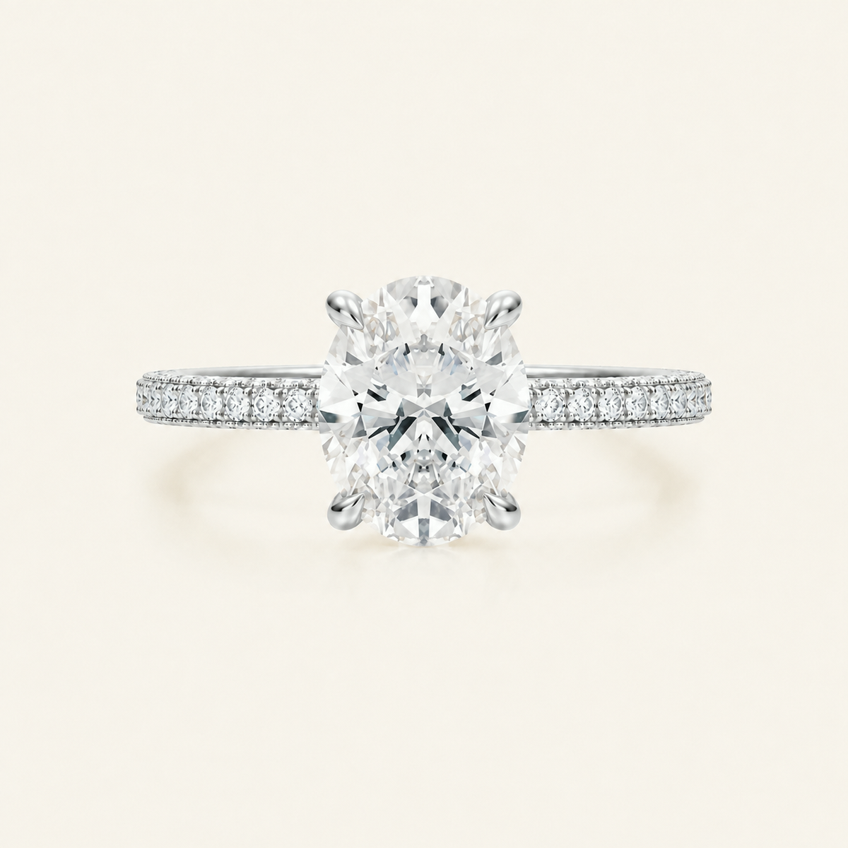 Anillo Pavé Trío Diamante Óvalo en oro blanco, vista frontal
