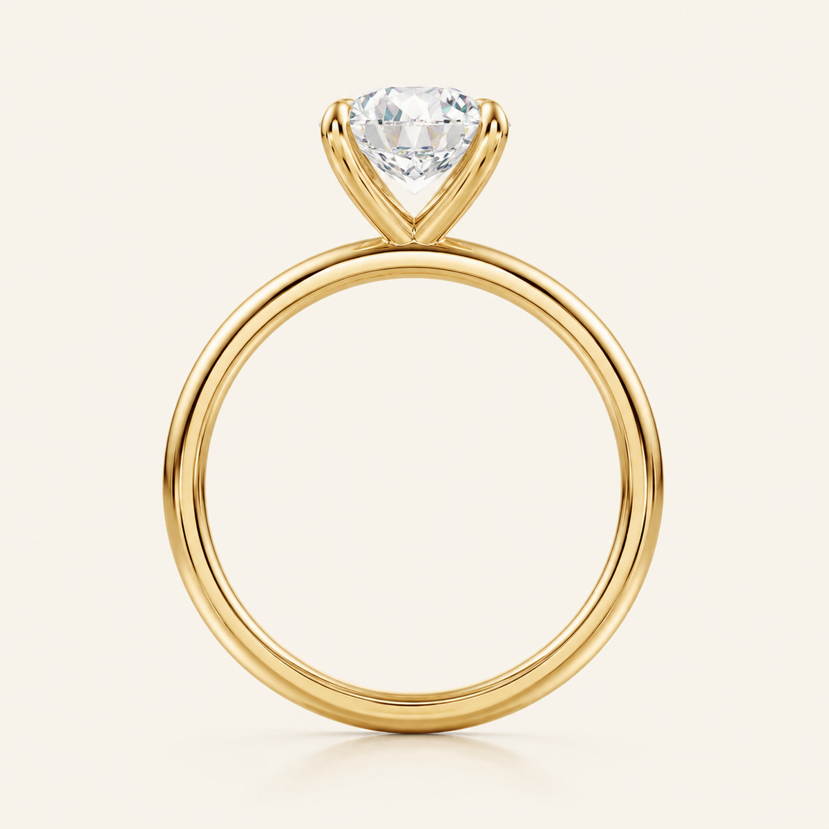 Anillo Solitario Clásico Diamante Redondo en oro amarillo, vista de perfil
